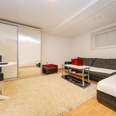 Apartment In ซาราเยโว ภายนอก รูปภาพ